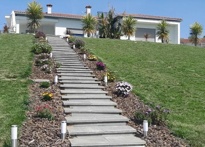 Casa Francisco カントリーハウス バターリャ